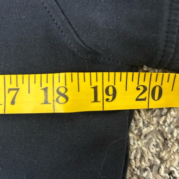 Tommy Hilfiger Men’s Polo Shirts in lavender and navy blue size small - Picture 10 of 12